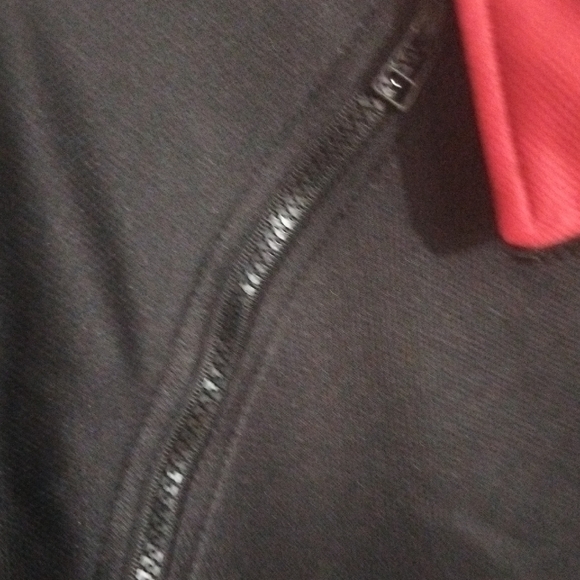 Men's Black and Red " Warm Up Jacket - Picture 5 of 15